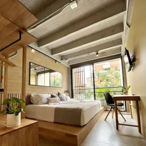 https___i.travelapi.com_lodging_79000000_78160000_78150800_78150727_42ba27fb_z